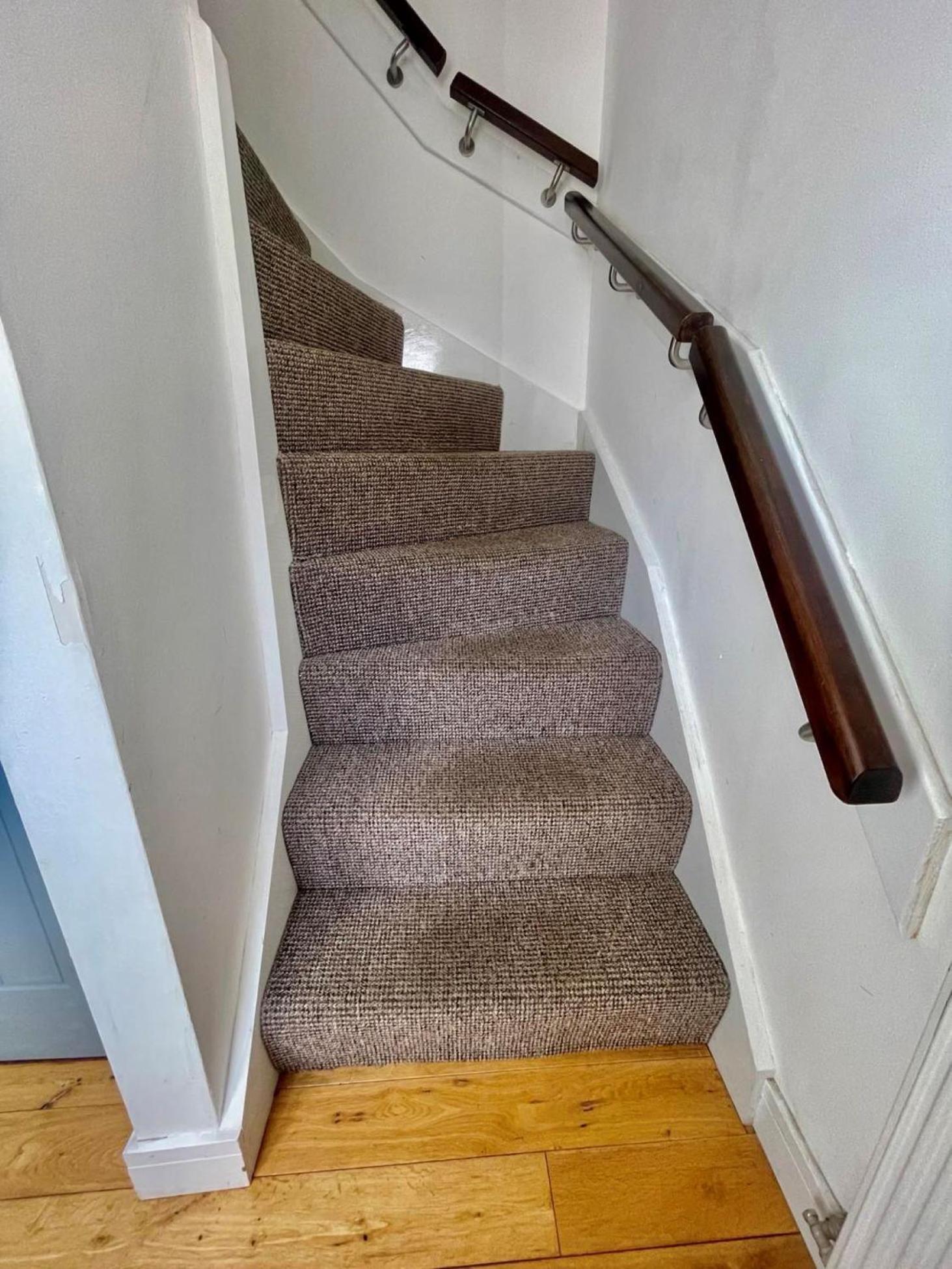 Seaforth -dog Friendly, Historical Fishertown, Location